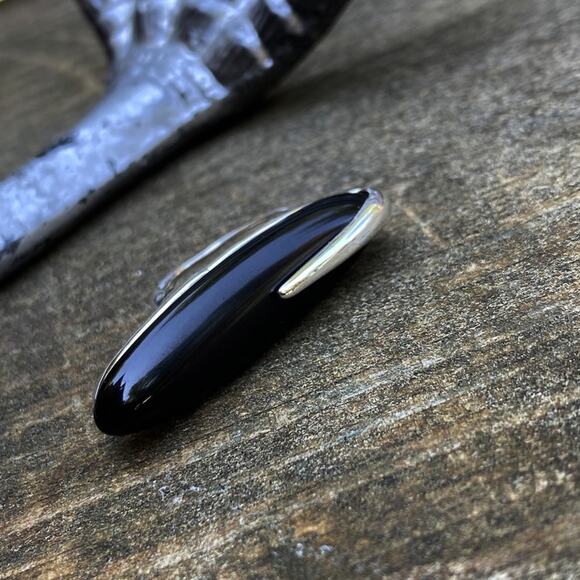 NEW Silver & Onyx Deco Statement Ring - Picture 8 of 9